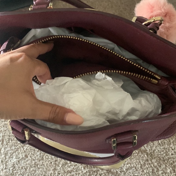 Tory Burch Robbinson - Picture 5 of 6